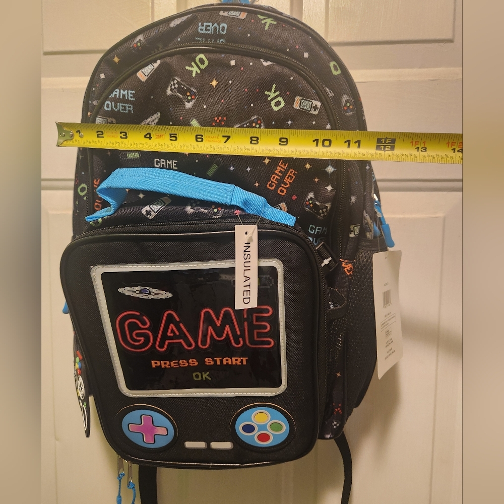Backpack - Picture 7 of 7